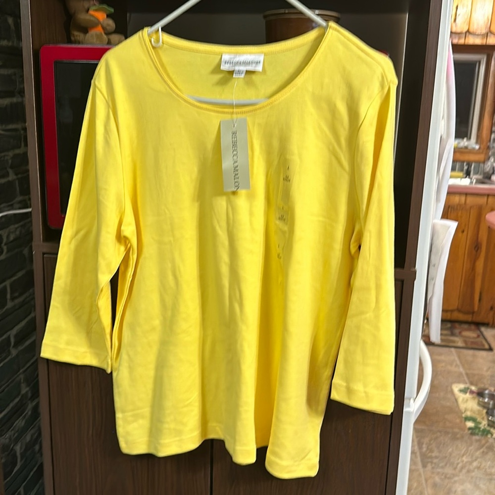 NWT Rebecca Malone 3/4 sleeve shirt in size large